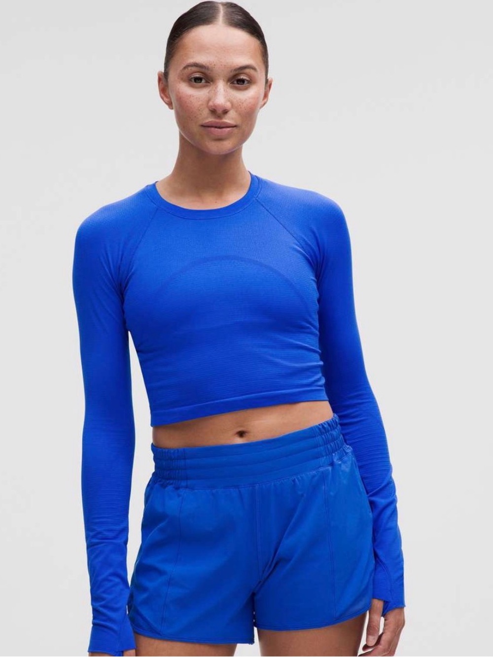 Lululemon swiftly long
Sleeve crop